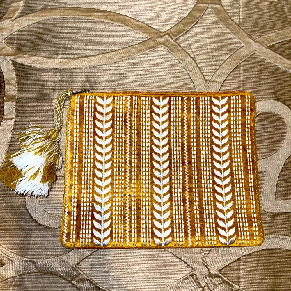 Gold zip pouch